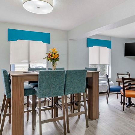 Clarion Pointe Hotel Jasper Eksteriør billede