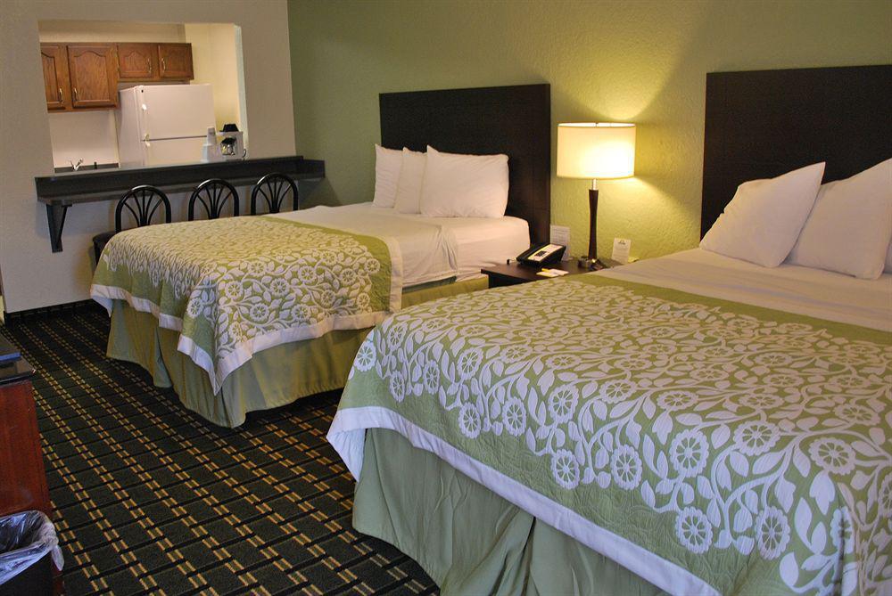 Clarion Pointe Hotel Jasper Eksteriør billede